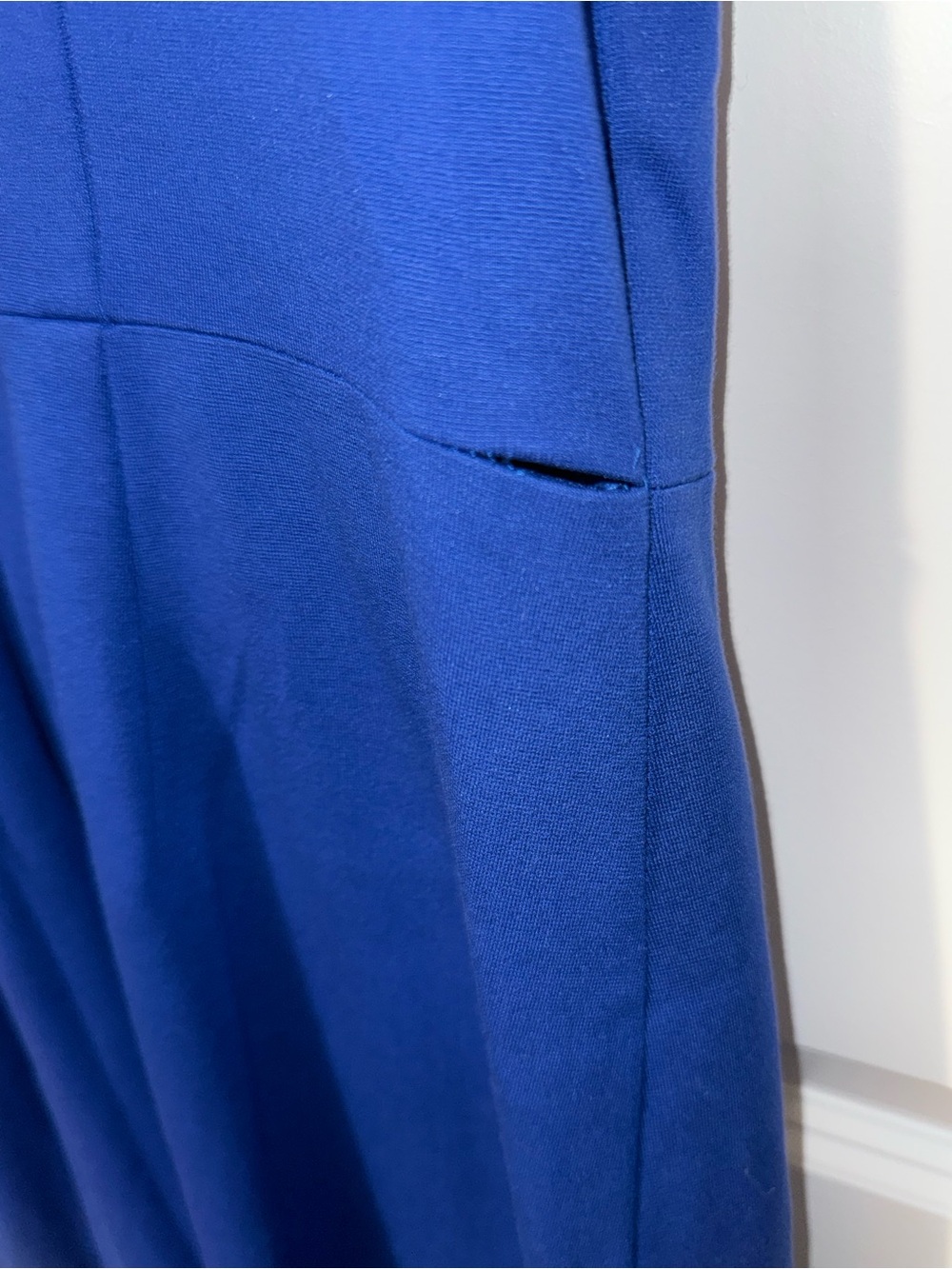 Belle Badgley Mischka Royal Blue Ruffle Sheath Dress Size 14 Flutter Sleeve - Picture 5 of 5